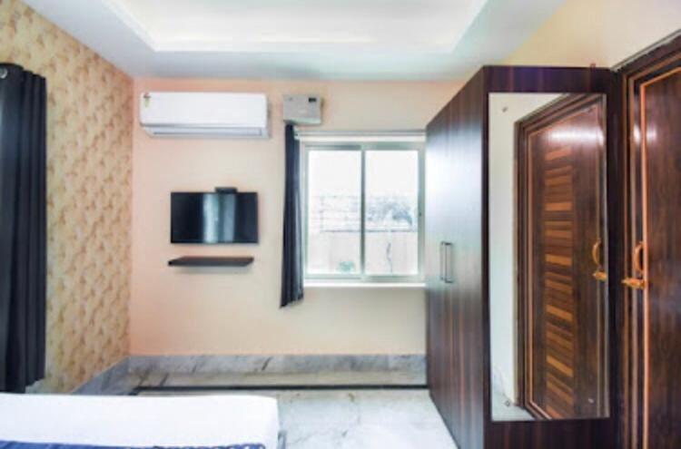 Hotel Royal Galaxy Пури Экстерьер фото